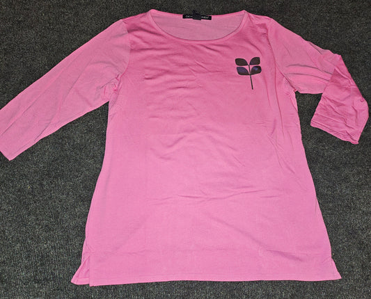 DP192W Charity Pink Ladies Large with Metallic foil DTF aspen leaf