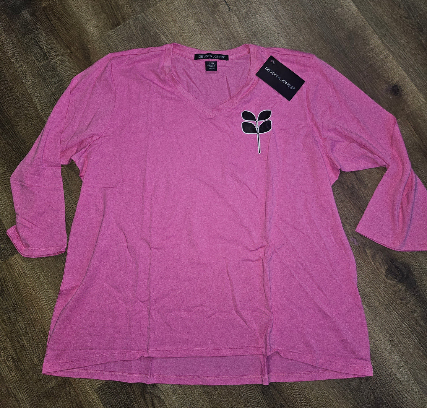 Ladies 3XL  - Devon & Jones Vneck - Charity Pink with DTF Aspen leaf