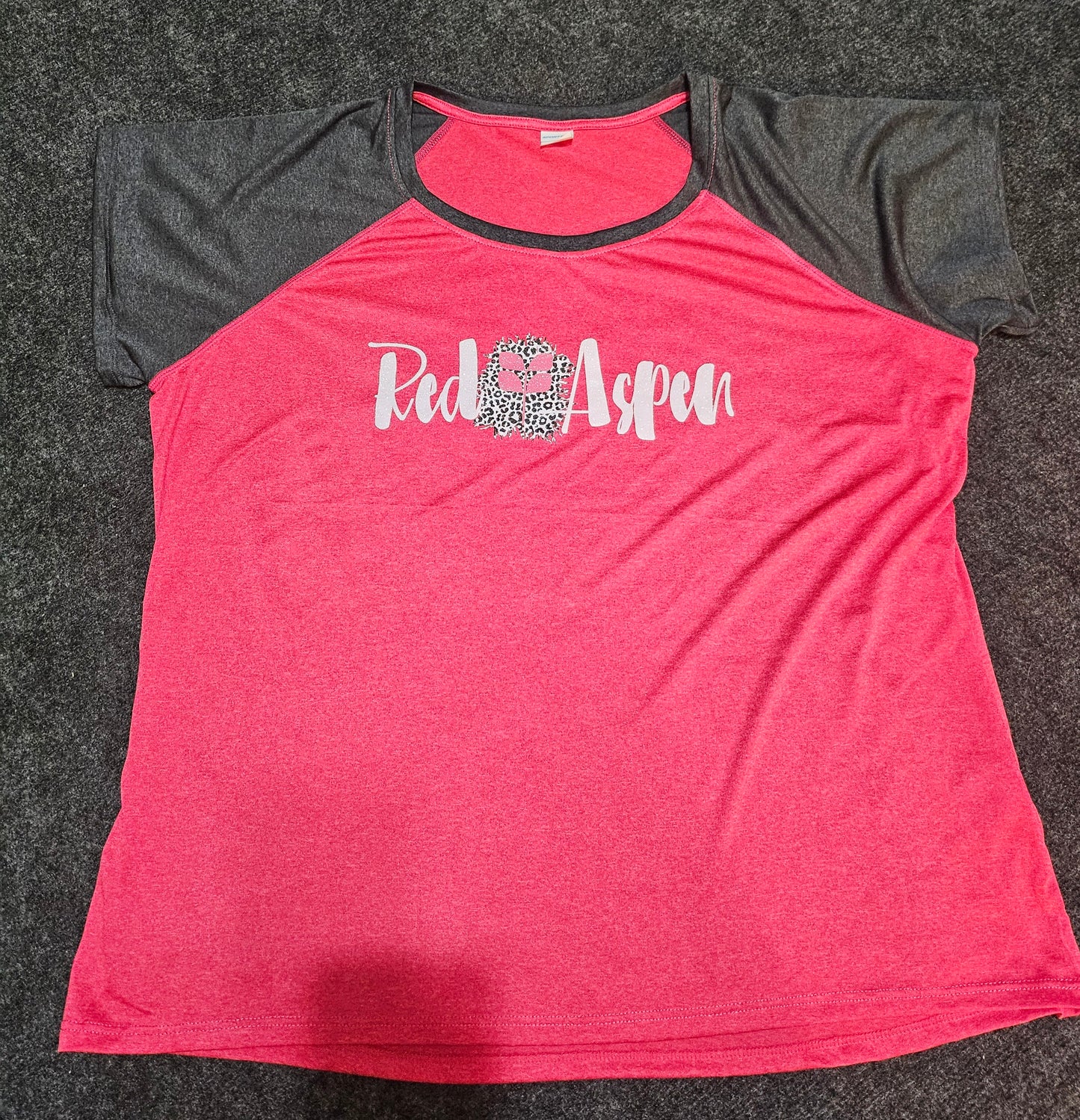 SPORT TEK TEE -LADIES 2XL -TRUE TO SIZE - GLITTER DTF RA LEOPARD LOGO